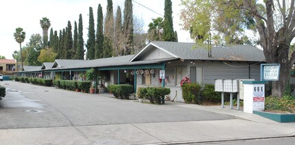 Regency Arms in El Cajon, CA - Building Photo - Building Photo