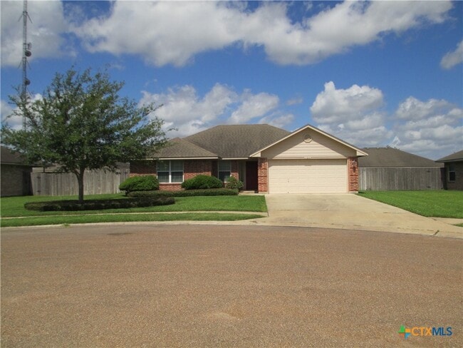 property at 105 Evan Cir