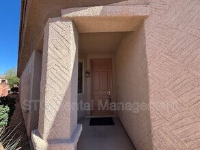 3753 E Canyon Crest Ave in Washington, UT - Building Photo - Building Photo