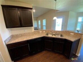 2553 Valley Forge Dr in Belton, TX - Foto de edificio - Building Photo