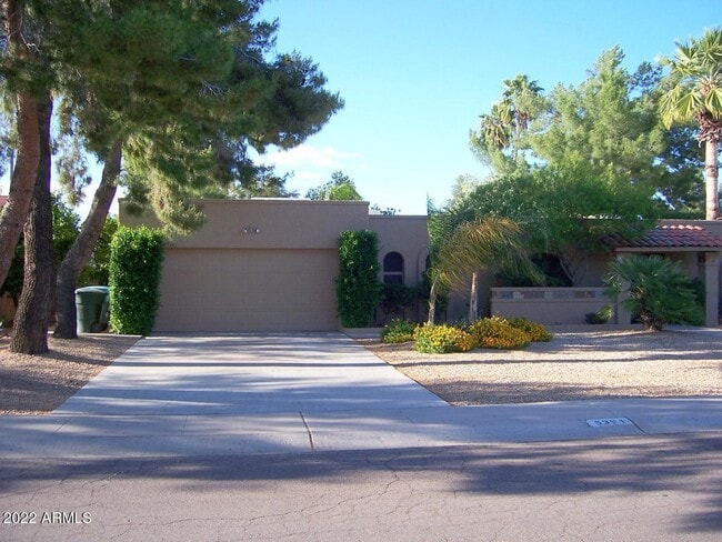 5354 E Everett Dr in Scottsdale, AZ - Building Photo - Building Photo