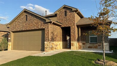 124 Marienfeld Ln in Georgetown, TX - Building Photo - Building Photo