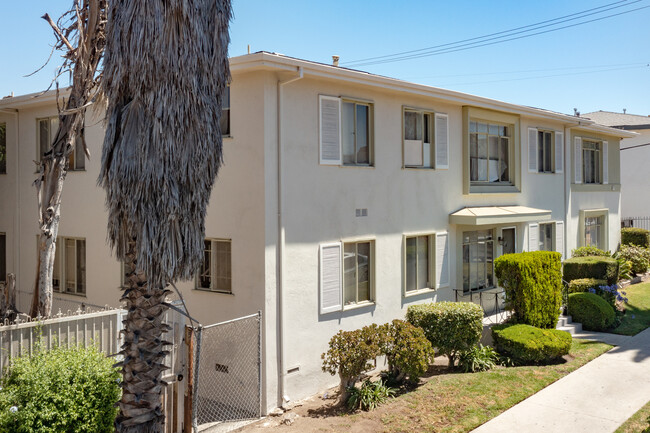 136 S Occidental Blvd in Los Angeles, CA - Building Photo - Building Photo