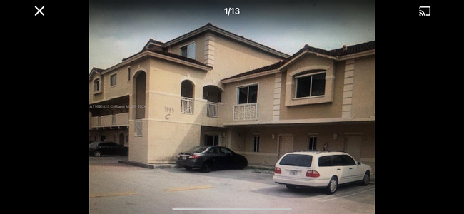 7995 NW 8th St, Unit 112 in Miami, FL - Foto de edificio - Building Photo