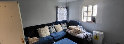 17376 Littlefield St, Unit Upper Level in Detroit, MI - Foto de edificio - Building Photo