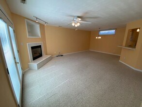 2300 Merry Oaks Ct in Virginia Beach, VA - Building Photo - Building Photo