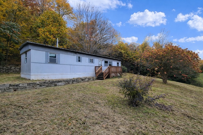 property at 1387 Sugar Mountain 2 Rd