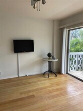1100 N Shore Dr NE in St. Petersburg, FL - Building Photo - Building Photo