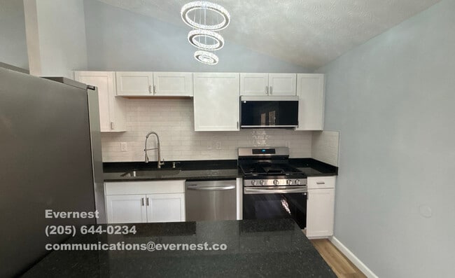 3751 Dolomite Dr in Columbus, OH - Building Photo - Building Photo