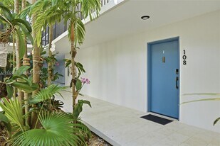 101 Ocean Ln Dr in Miami, FL - Building Photo