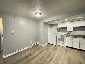 181 Loudon Rd in Concord, NH - Foto de edificio - Building Photo