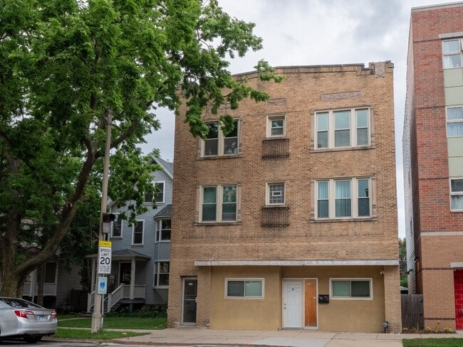 property at 214 Chicago Ave