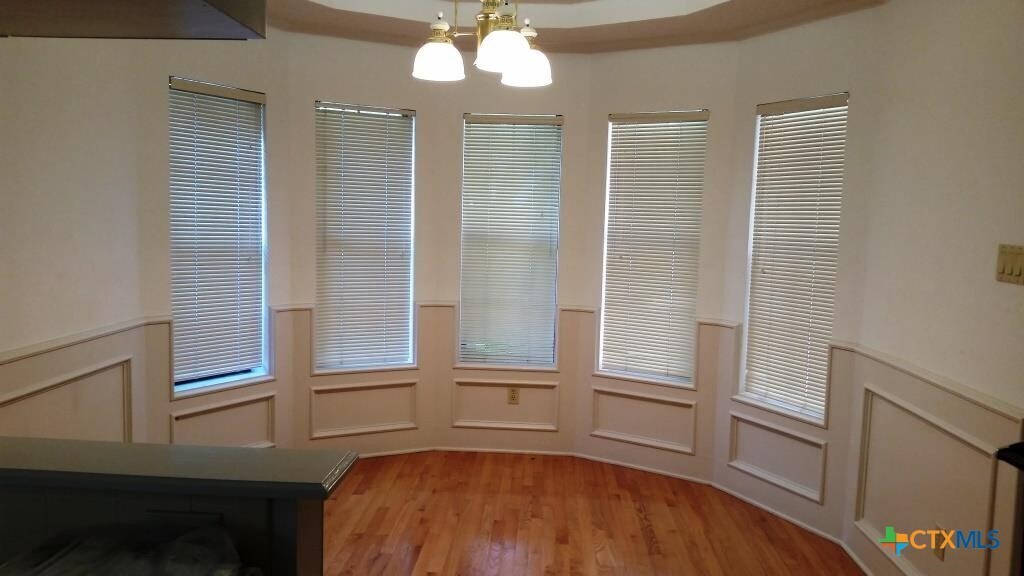 756 Cedar Pkwy in Seguin, TX - Building Photo