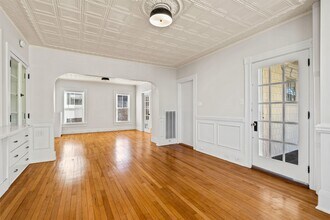 26 Reservoir Ave in Manchester, NH - Building Photo - Building Photo