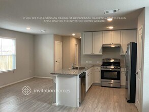 8126 Serro Medina in San Antonio, TX - Building Photo - Building Photo