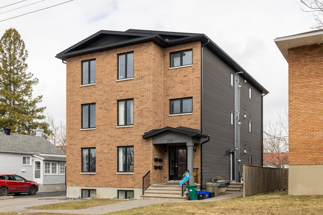 279 Glynn Av in Ottawa, ON - Building Photo