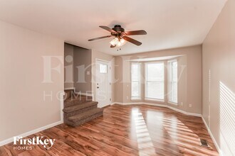 181 Whitehall Dr in Clarksville, TN - Foto de edificio - Building Photo