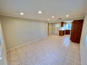 5538 E Ocean Blvd in Long Beach, CA - Building Photo - Building Photo