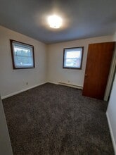3039 Runway Ave in Eau Claire, WI - Building Photo - Building Photo