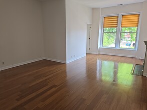 2427 W Arthington St in Chicago, IL - Building Photo - Building Photo