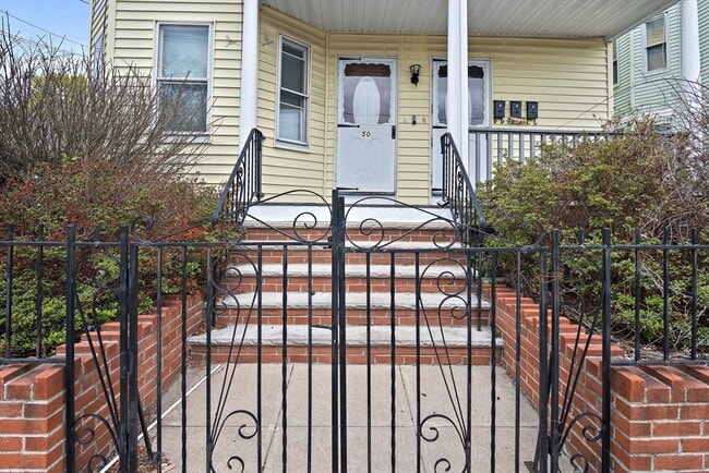 50 Lambert St in Medford, MA - Building Photo - Building Photo