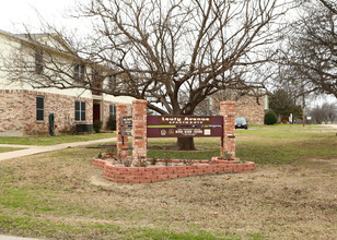 Luety Ave Apartments in Justin, TX - Building Photo - Building Photo