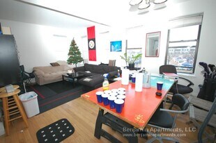 776 Columbus Ave in Boston, MA - Building Photo