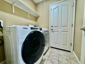 6576 S Mariposa Ct in Dublin, CA - Building Photo - Building Photo