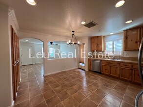 1514 Loon Lake St in Roseville, CA - Building Photo - Building Photo