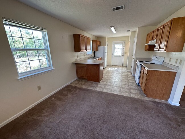 801 Jessica Ln in Statesboro, GA - Building Photo - Building Photo