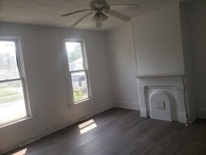 28 Western Ave, Unit 28 Western Ave in Newark, OH - Building Photo - Building Photo