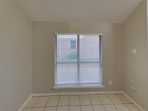 1508 Creekpark Ct in Arlington, TX - Building Photo - Building Photo