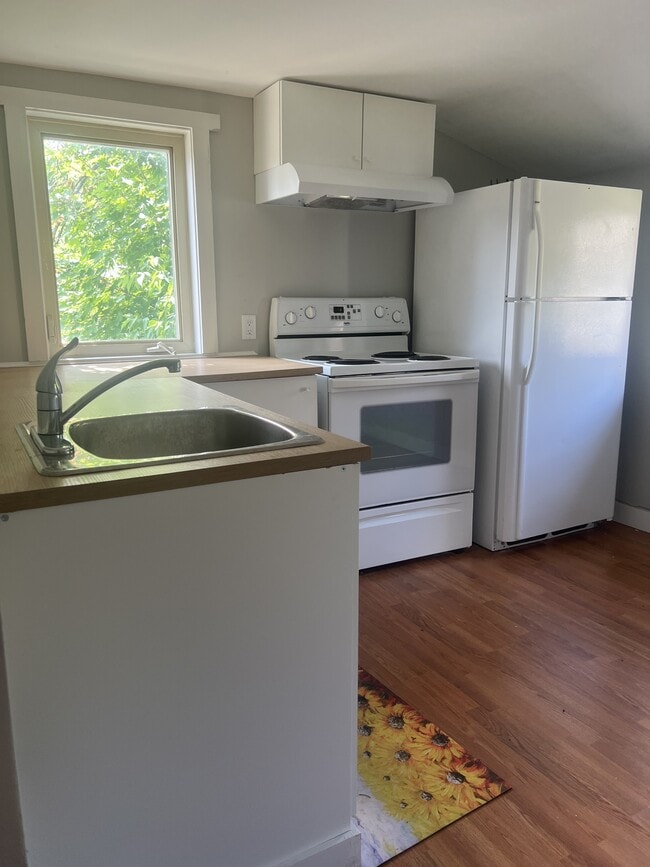 property at 11 Peel St