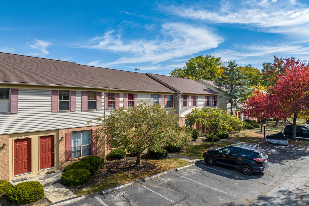 San Remo Townhomes in Columbus, OH - Building Photo