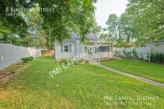 8 Kimberly St in Colonie, NY - Building Photo - Building Photo