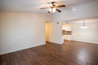 1732 Oakdale Terrace Blvd in Florence, SC - Building Photo - Building Photo