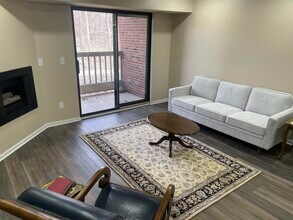 3005 Fernwood Ave in Ann Arbor, MI - Building Photo - Building Photo