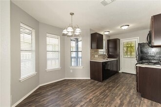 1803 Rawhide Dr in Round Rock, TX - Building Photo - Building Photo