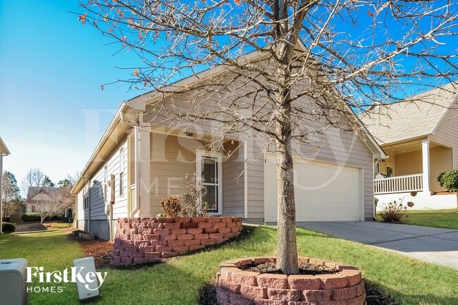 432 Parkstone Dr in Woodstock, GA - Foto de edificio - Building Photo