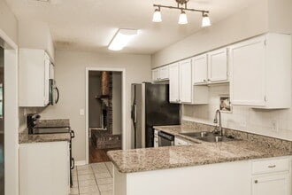 5430 Otters Run Ln in Jacksonville, FL - Building Photo - Building Photo