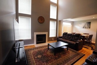 863 Havenshire Rd in Naperville, IL - Building Photo - Building Photo