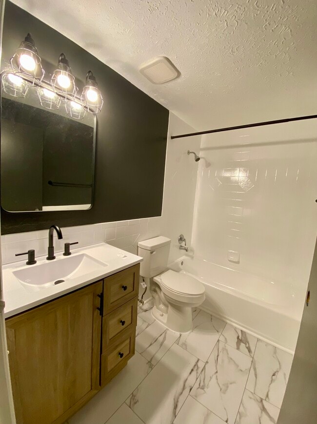 property at 315 Laporte Ct