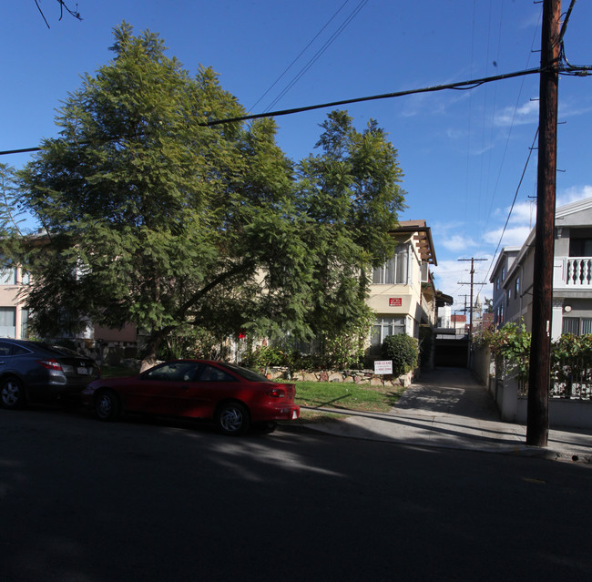 1802 N Alexandria Ave in Los Angeles, CA - Building Photo - Building Photo