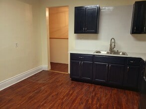 175 Plymouth Ave, Unit 175 Plymouth Ave, Apt. 2 in Buffalo, NY - Building Photo - Building Photo
