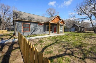 10117 Royce Dr in Dallas, TX - Building Photo - Building Photo