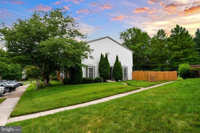 6125 Trident Ln in Woodbridge, VA - Building Photo - Building Photo