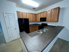 16416 Cedar Crest Dr in Orlando, FL - Building Photo - Building Photo