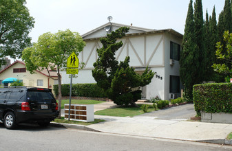 355 W Lomita Ave in Glendale, CA - Building Photo - Building Photo