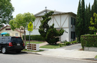 355 W Lomita Ave in Glendale, CA - Foto de edificio - Building Photo