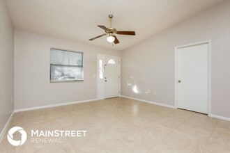 861 Village Lake Dr N in DeLand, FL - Building Photo - Building Photo